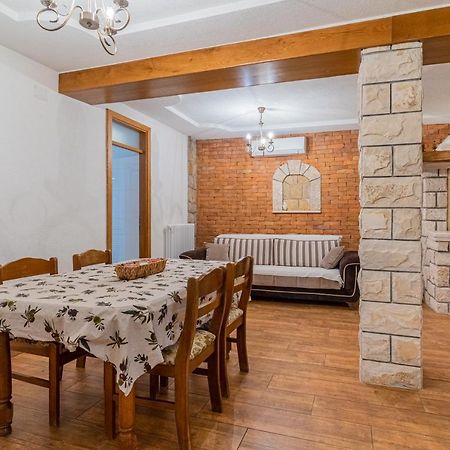 Apartment Jurasic Orlec Exterior foto