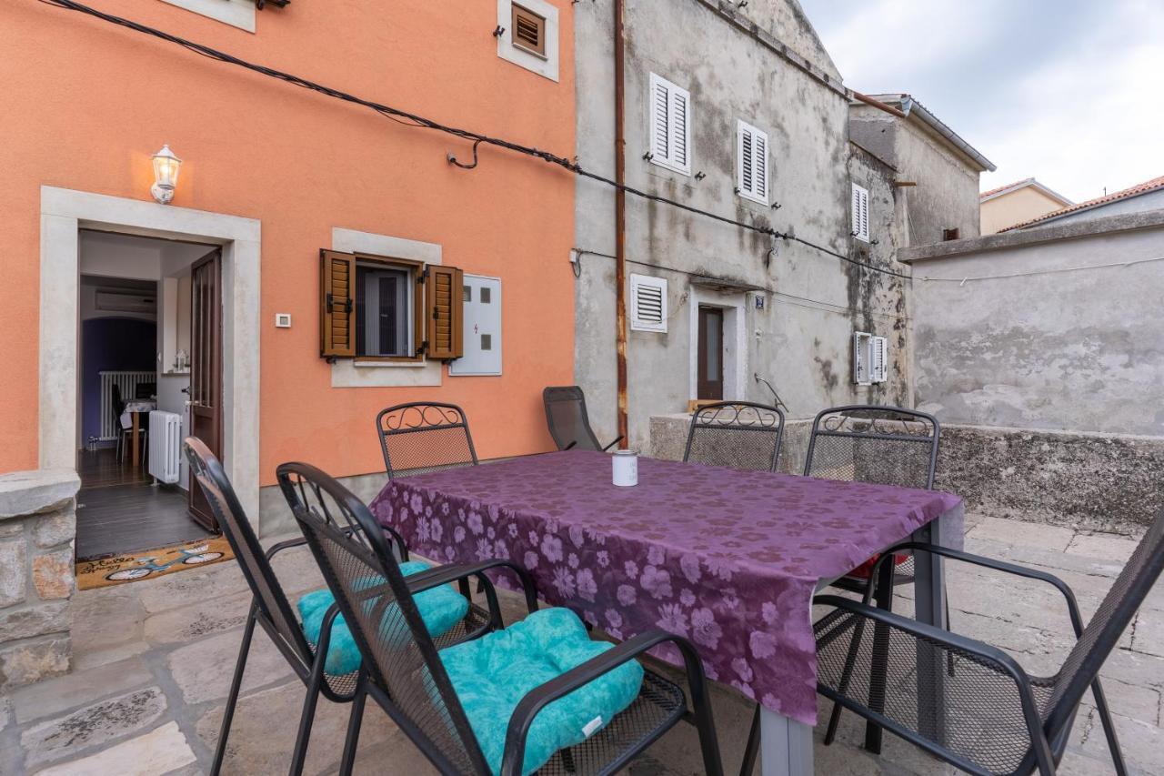 Apartment Jurasic Orlec Exterior foto
